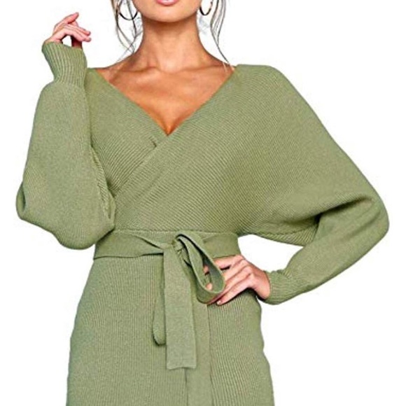 ✨THE SAVOY FEILD GREEN BATWING SWEATER DRESS *NWT* - Picture 2 of 7